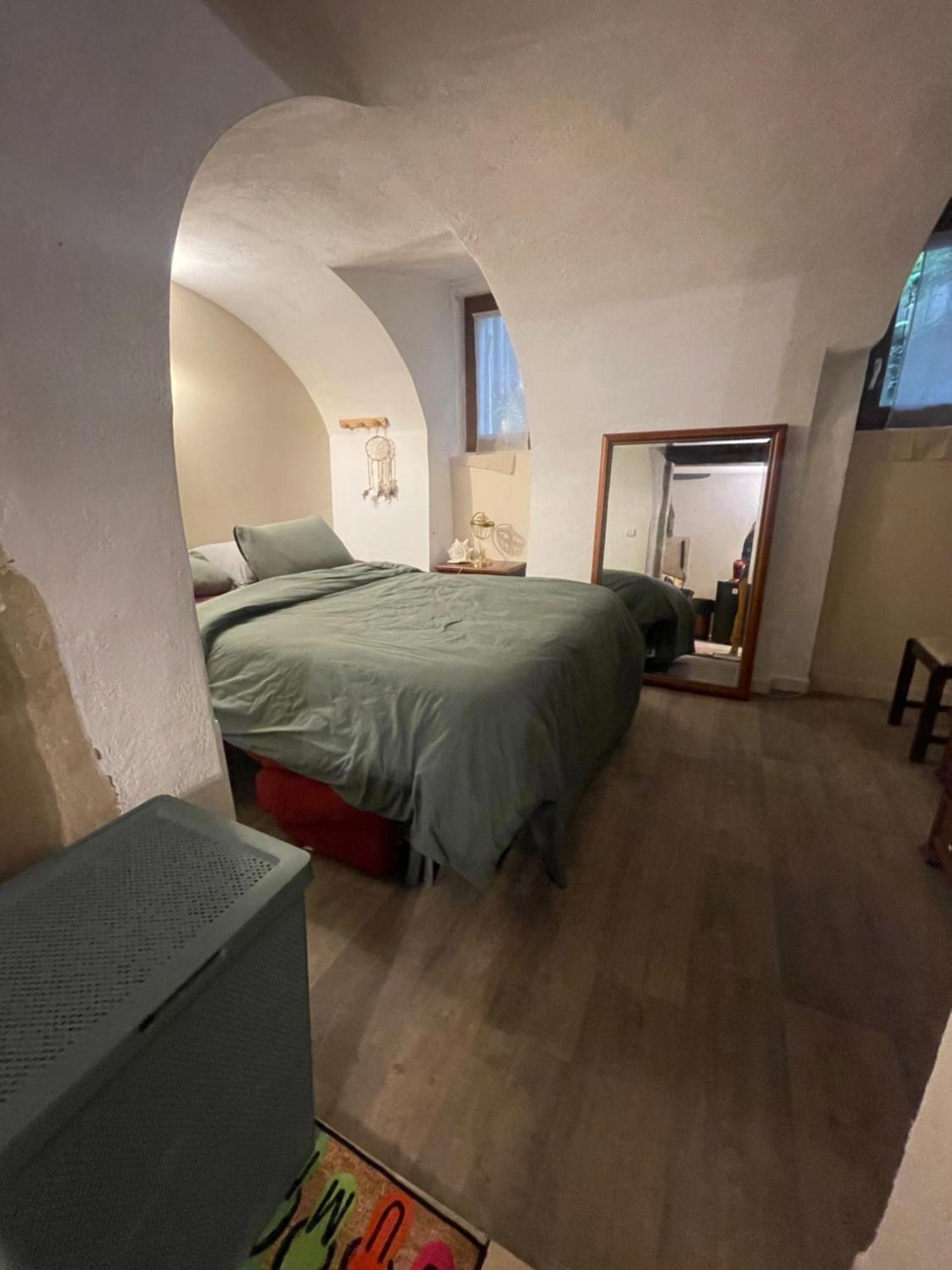 Rent Big Room With Breakfast Free In Old City Nancy Exteriör bild