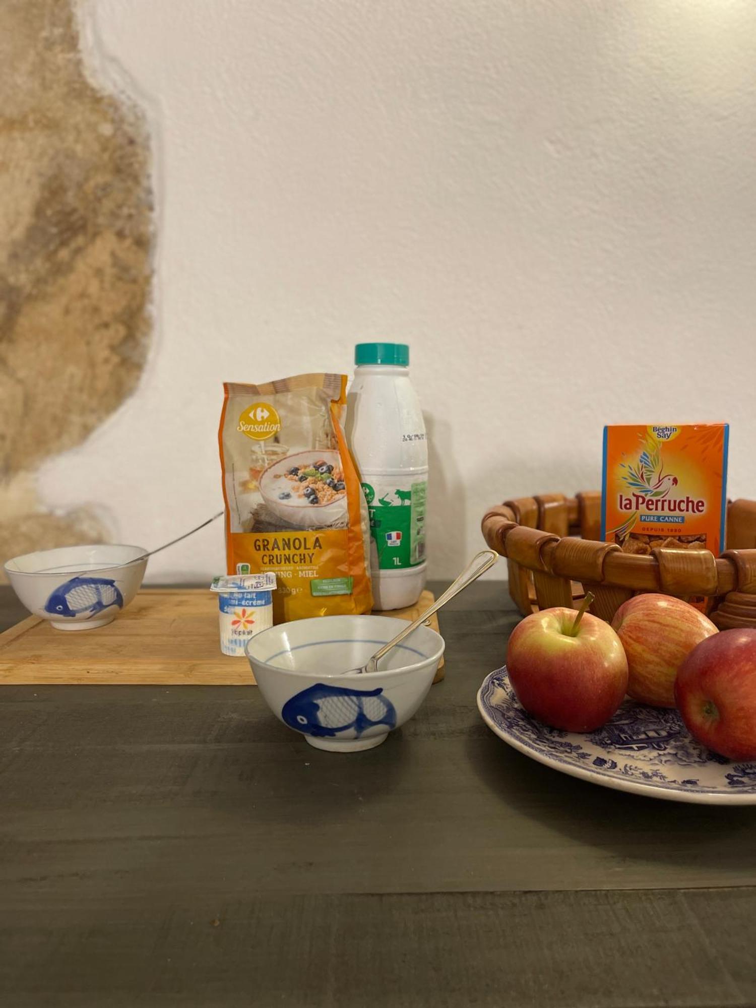 Rent Big Room With Breakfast Free In Old City Nancy Exteriör bild